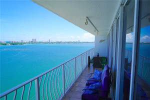 7601 E Treasure Dr, North Bay Village, FL 33141, Sold 02/25/22