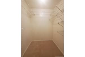 923 NE 199th St, Miami, FL 33179, Sold 10/29/21