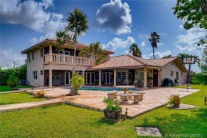 1851 SW 126th Ct, Miami, FL 33175, Sold 11/19/21