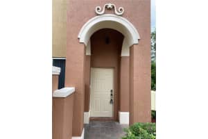 10671 SW 7th St, Pembroke Pines, FL 33025, Sold 12/17/21