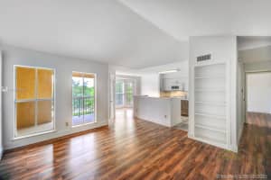 977 Riverside Dr, Coral Springs, FL 33071, Sold 10/28/21