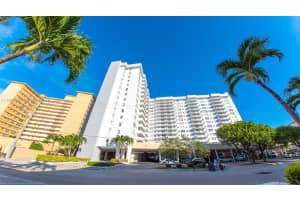 137 Golden Isles Dr, Hallandale Beach, FL 33009, Sold 03/16/23