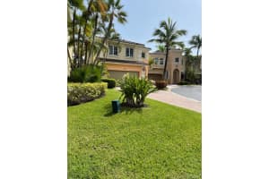 3139 NE 211 St, Aventura, FL 33180, Sold 01/25/22