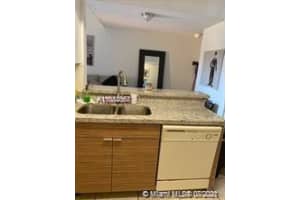 9735 Fontainebleau Blvd G303, Miami, FL 33172, Sold 11/19/21