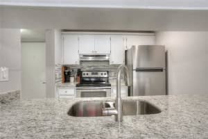 8180 Geneva Ct, Doral, FL 33166, Sold 02/24/22