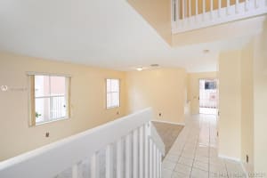 10160 NW 6th St, Pembroke Pines, FL 33026, Sold 09/27/21