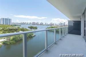 16385 Biscayne Blvd, North Miami Beach, FL 33160, Sold 05/17/22