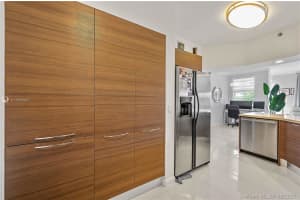 3145 NE 184th St, Aventura, FL 33160, Sold 10/13/21