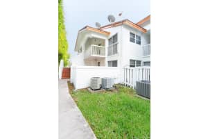 7611 SW 153rd Ct, Miami, FL 33193, Sold 10/22/21