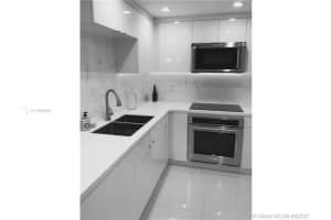 1605 Bay Rd, Miami Beach, FL 33139, Sold 03/01/22