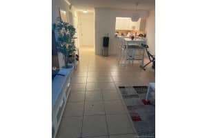 6960 NW 186th St, Hialeah, FL 33015, Sold 11/22/21
