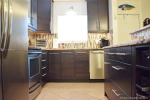 807 W Oakland Park Blvd APT G7, Wilton Manors, FL 33311, Sold 10/08/21