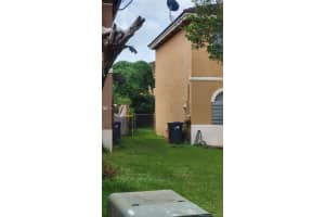 13472 SW 262nd St, Homestead, FL 33032, Sold 11/05/21