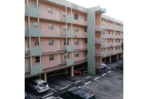 1655 W 44th Pl, Hialeah, FL 33012, Sold 09/22/21