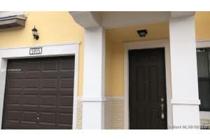 5915 NW 104th Path, Medley, FL 33178, Sold 01/20/22