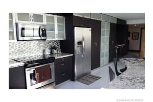1121 Crandon Blvd, Key Biscayne, FL 33149, Sold 12/10/21