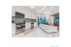 Wind, 350 S Miami Ave, Miami, FL 33130, Sold 01/25/22