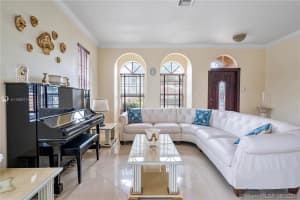 4810 NW 104th Ave, Doral, FL 33178, Sold 05/16/22