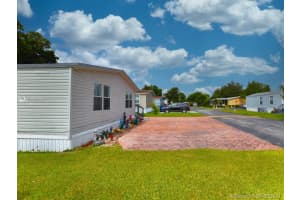 35250 SW 177th Ct UNIT 115, Homestead, FL 33034, Sold 11/02/21