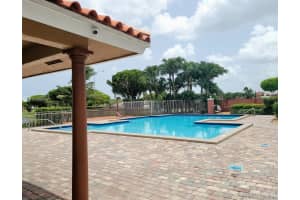 8565 NW 5th Terrace, Miami, FL 33126, Sold 10/04/21