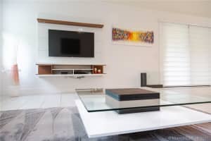 7628 NW 103rd Pl, Doral, FL 33178, Sold 10/19/21