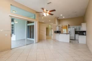 846 Verona Lake Dr, Weston, FL 33326, Sold 12/10/21
