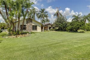 3501 SW 116th Ave, Davie, FL 33330, Sold 12/16/21