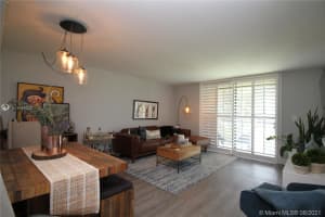 8015 SW 107th Ave, Miami, FL 33173, Sold 10/20/21