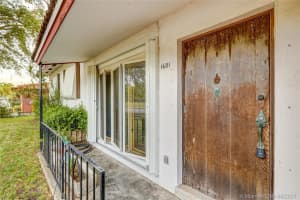 1601 SW 46th Ave, Fort Lauderdale, FL 33317, Sold 11/08/21