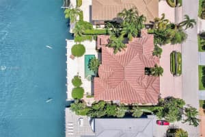2543 Aqua Vista Blvd, Fort Lauderdale, FL 33301, Sold 11/01/21
