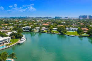 900 Harbor Dr, Key Biscayne, FL 33149, Sold 07/25/22