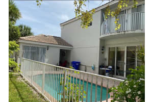 15566 NW 5th St, Pembroke Pines, FL 33028, Sold 03/11/22