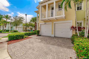 7470 NW 115th Ct, Medley, FL 33178, Sold 12/07/21
