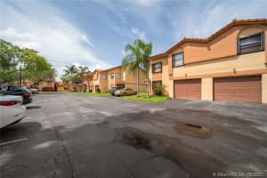 954 SW 113th Terrace, Pembroke Pines, FL 33025, Sold 10/22/21