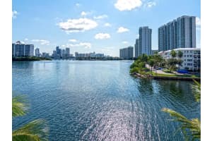 3250 NE 188th St, Aventura, FL 33180, Sold 03/28/22