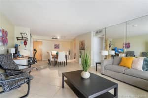 9195 Collins Ave, Surfside, FL 33154, Sold 11/30/21