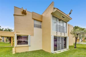 9311 SW 4th St #101a, Miami, FL 33174, Sold 09/24/21