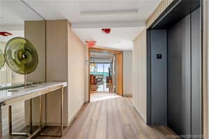 Add Building Entrance, 2127 Brickell Ave, Miami, FL 33129, Sold 10/22/21