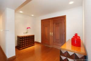 1045 Mariner Dr, Key Biscayne, FL 33149, Sold 04/12/22
