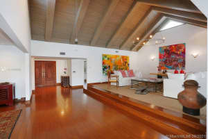 1045 Mariner Dr, Key Biscayne, FL 33149, Sold 04/12/22