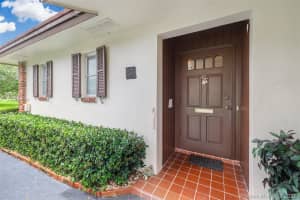9057 Thunderbird Dr, Coral Springs, FL 33065, Sold 10/13/21