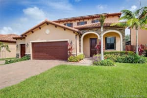 2733 SE 1st St, Homestead, FL 33033, Sold 10/26/21