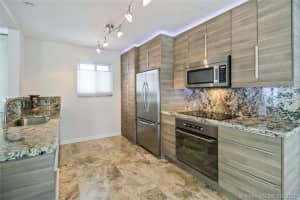 709 NW 7th St, Dania Beach, FL 33004, Sold 09/27/21