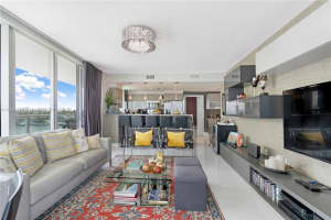 6700 Indian Creek Dr, Miami Beach, FL 33141, Sold 03/10/22