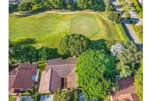 9505 Toledo Ln, Davie, FL 33324, Sold 10/13/21