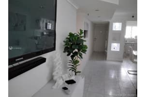 7935 W 30th Ct, Hialeah, FL 33018, Sold 09/30/21