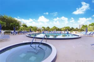 3701 N Country Club Dr, Aventura, FL 33180, Sold 02/17/22