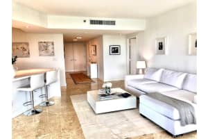 Add Building Entrance, 2127 Brickell Ave, Miami, FL 33129, Sold 05/27/22