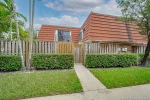 719 NW 99th Cir, Plantation, FL 33324, Sold 10/18/21
