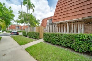 719 NW 99th Cir, Plantation, FL 33324, Sold 10/18/21